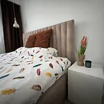 White Shell - Cozy & Stylish In Old Town דירה