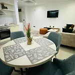 דירה White Shell - Cozy & Stylish In Old Town