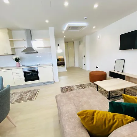 White Shell - Cozy & Stylish In Old Town * סראייבו