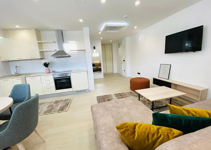 White Shell - Cozy & Stylish In Old Town * Sarajevo